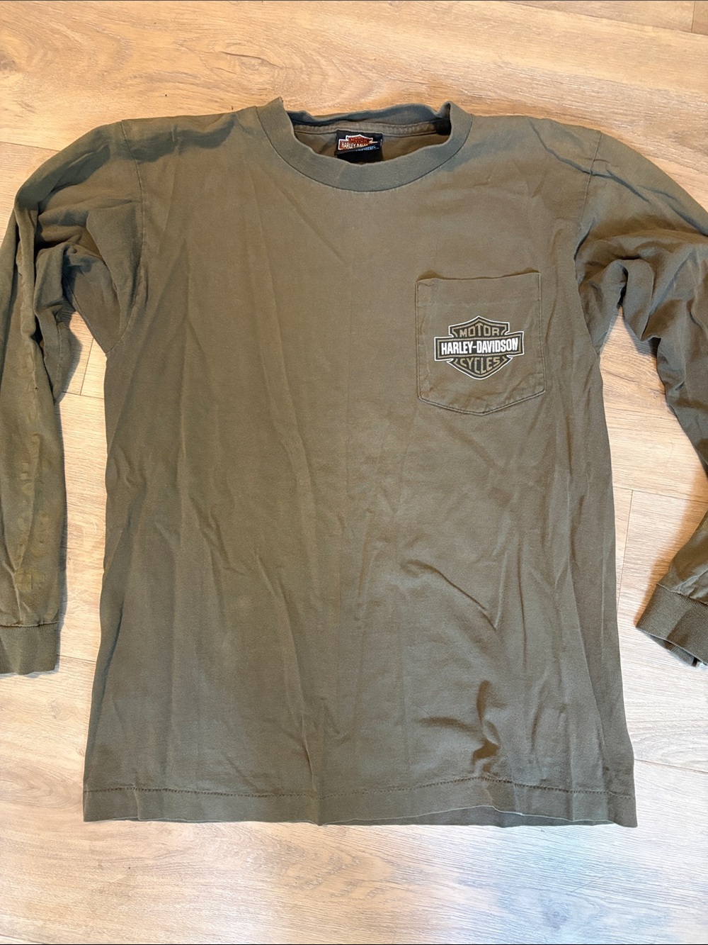 Vintage Harley-Davidson Olive Green Long Sleeve Pocket Tee with Shield Logo